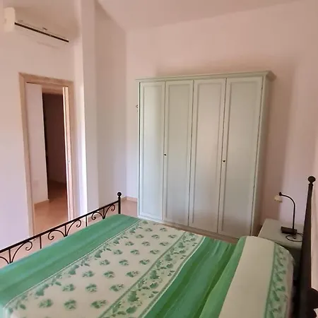 Dimora San Pietro Apartment